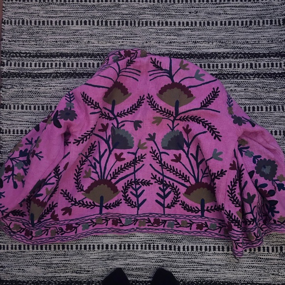 Embroidery jacket - Picture 3 of 4